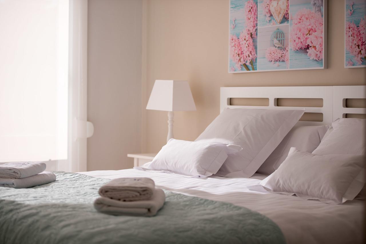 אליקאנטה Apartamentos Marta Playa מראה חיצוני תמונה