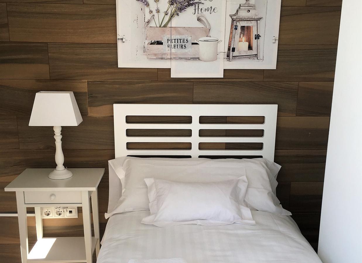 אליקאנטה Apartamentos Marta Playa מראה חיצוני תמונה
